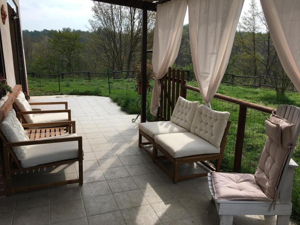 Capriglio B&B Cascina Dei Levrieri المظهر الخارجي الصورة