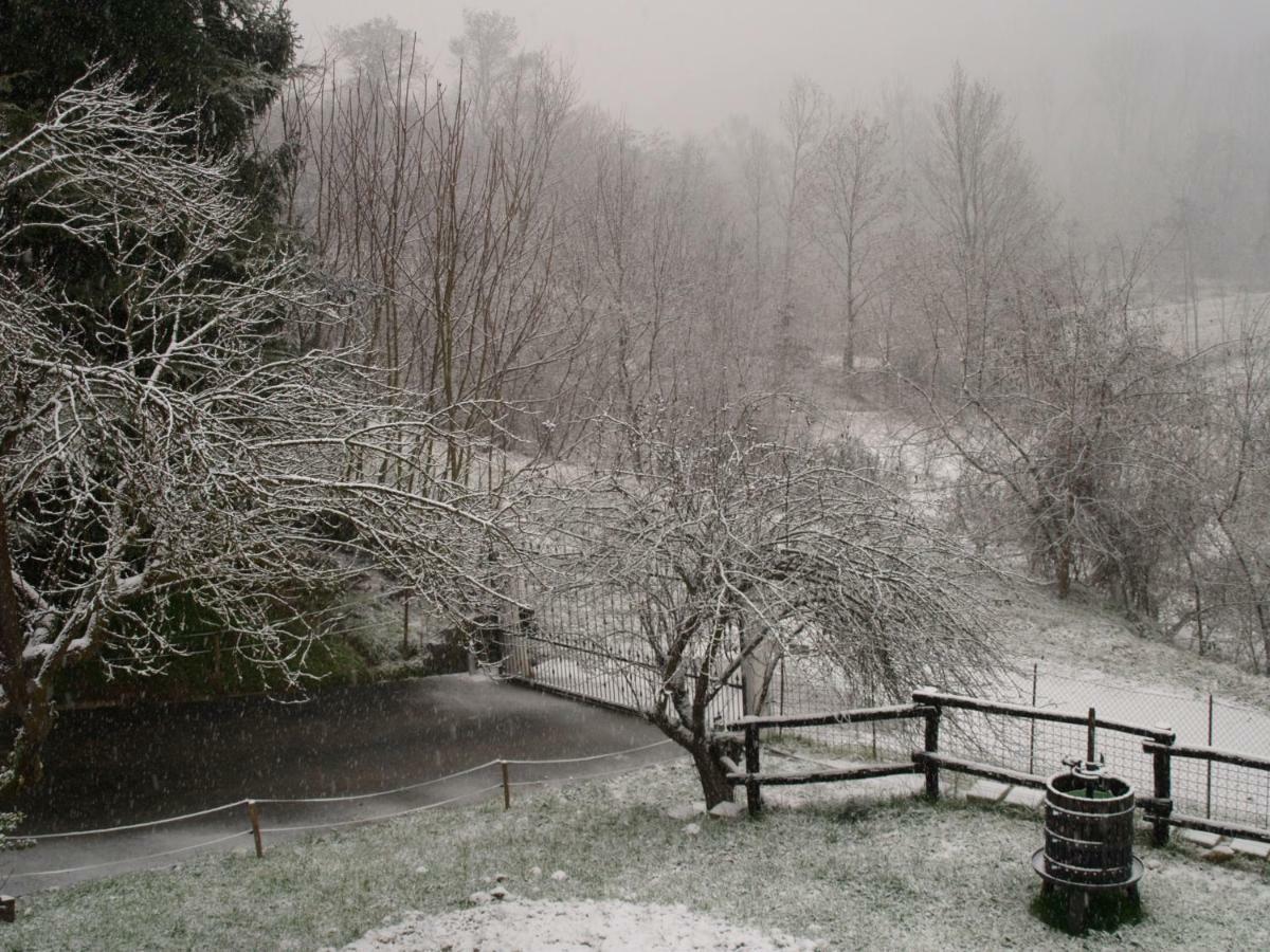 Capriglio B&B Cascina Dei Levrieri المظهر الخارجي الصورة
